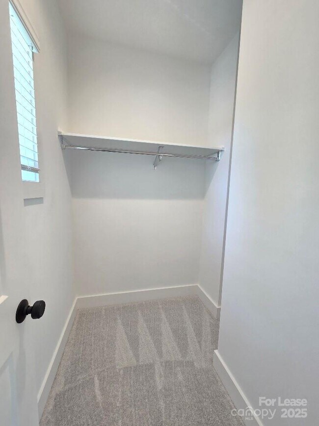 Building Photo - 511 Bowman Rd