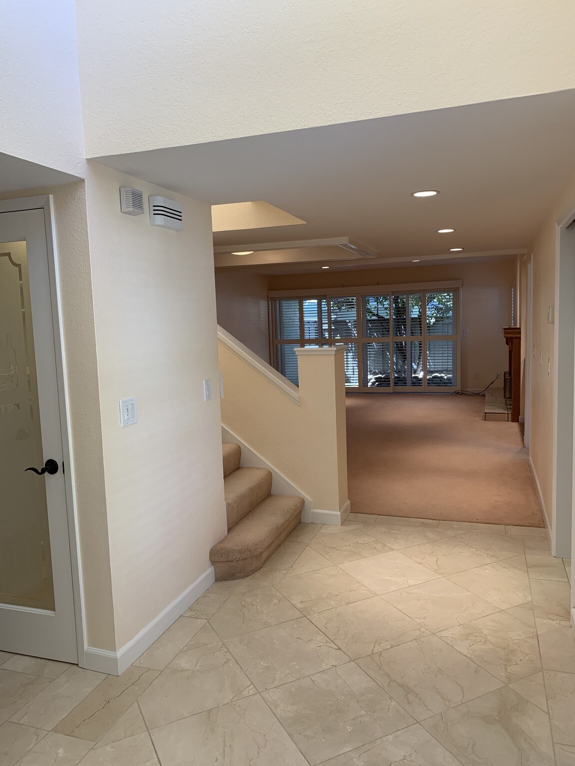 Building Photo - 1938 Stratton Cir