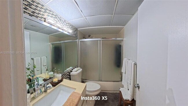 Building Photo - 8120 Geneva Ct