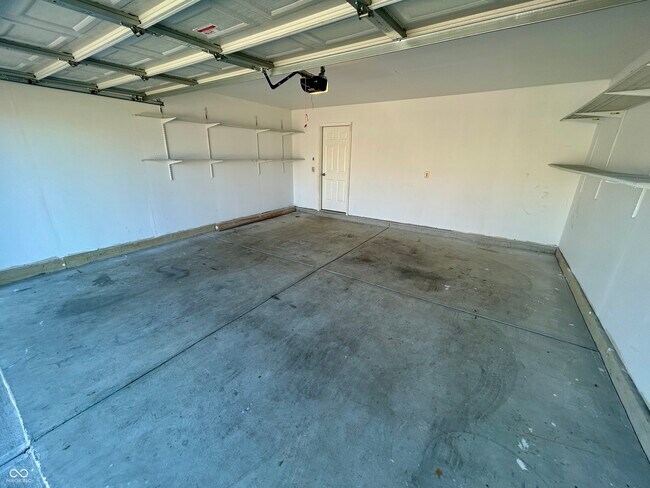 Building Photo - 4829 Penoyer Ln