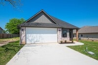 Building Photo - Available Now! New Construction 3 Bed 2 Ba...