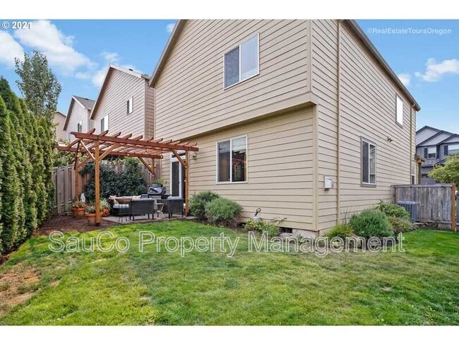 Building Photo - 5032 SW 207th Pl