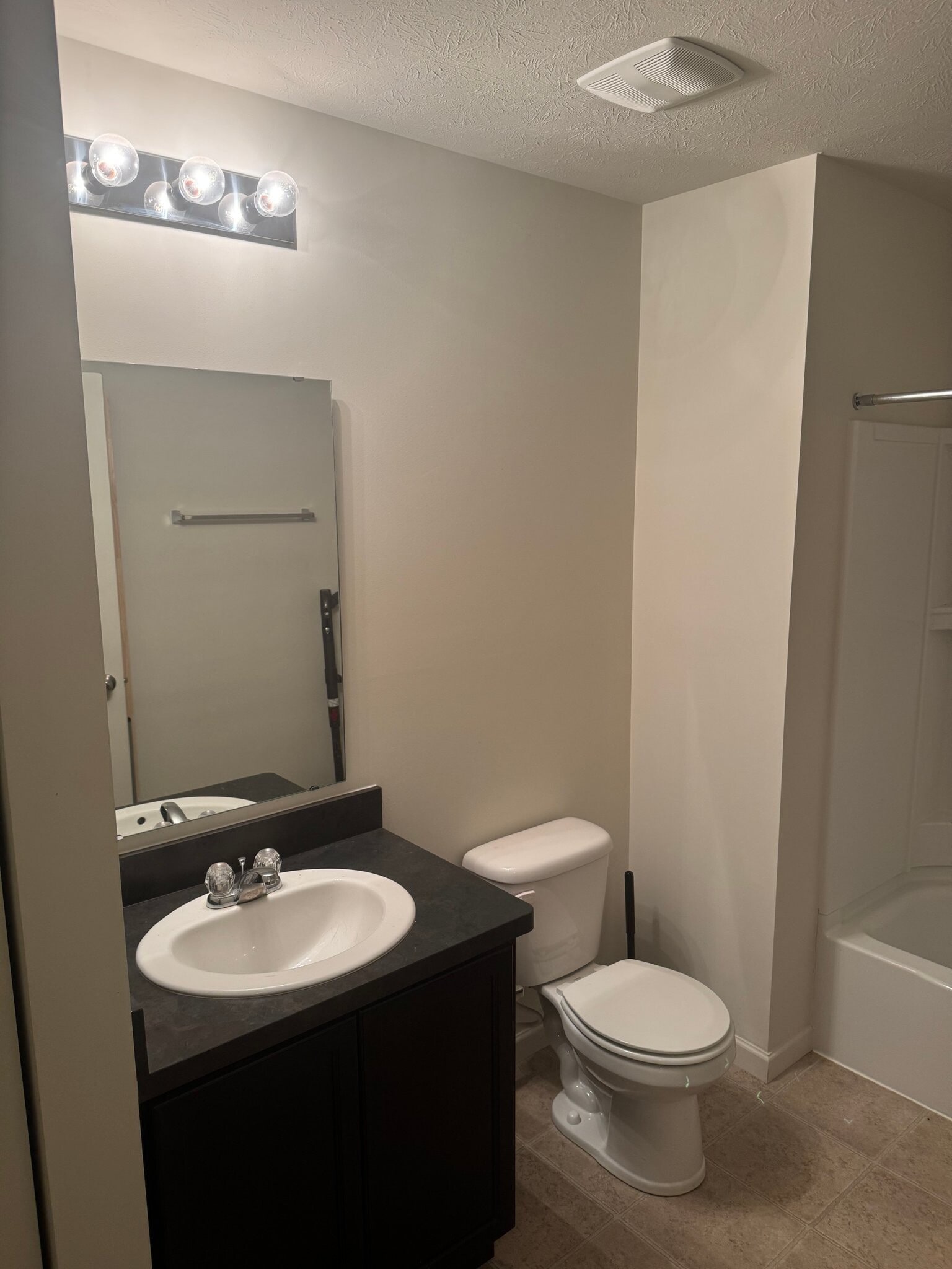 Building Photo - 12030 Zircon Ln