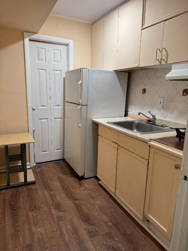 Building Photo - 3039 Hickory Grove Ct