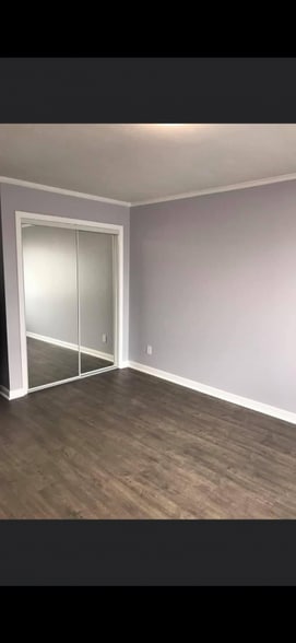 Building Photo - 101 Urbano Dr