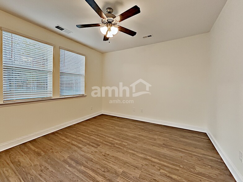 Building Photo - 17314 Alydar Commons Ln