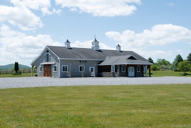 Building Photo - 209 Cricket Hill Rd