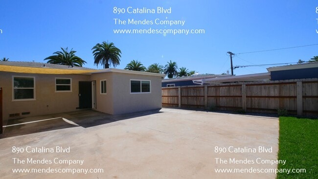 Building Photo - 890 Catalina Blvd