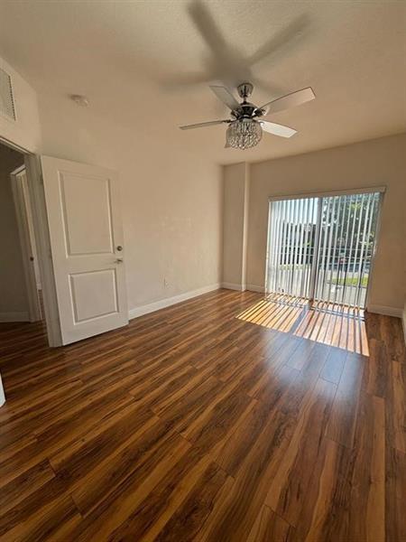 Building Photo - 2997 NW 35th Ave