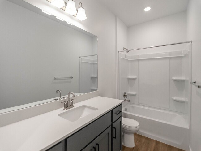 Building Photo - 2308 E 830 S