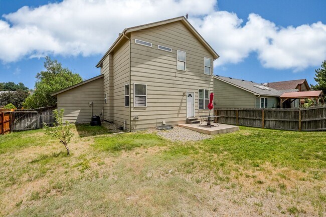Building Photo - 8302 Cooper River Dr