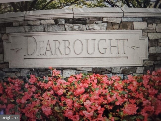 Building Photo - 1725 Emory St