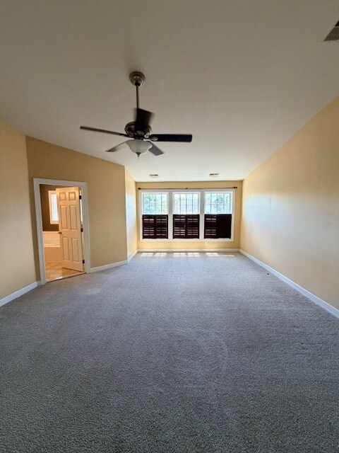 Building Photo - 203 Altair Way
