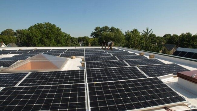 Interior Photo - 1018