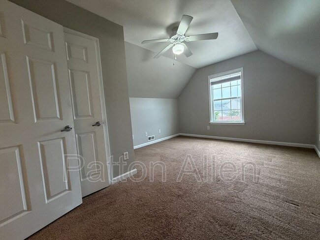 Building Photo - 210 Mud Creek Rd