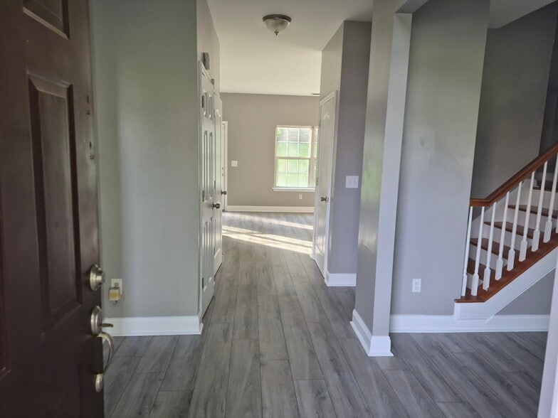 Building Photo - 3914 Spearmint Ln NW