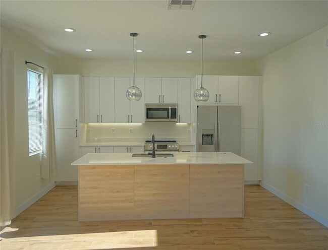 Building Photo - 4342 Villa Alina Ct
