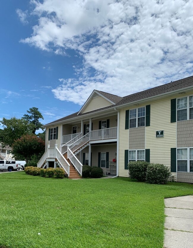 Building Photo - 2 Bedroom, 2 Bath Condo in Holton Place - ...