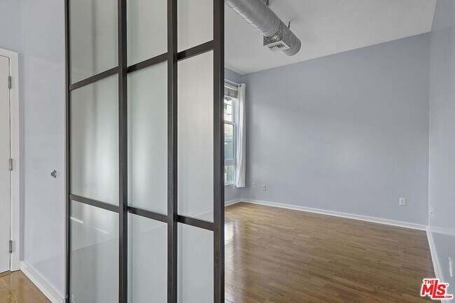 Building Photo - 13020 Pacific Promenade