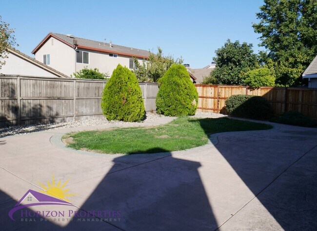 Building Photo - 170 Battlecreek Cir