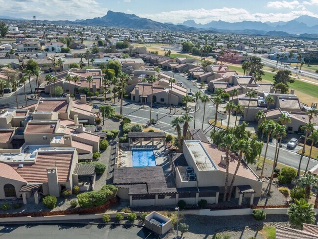 Building Photo - 470 Acoma Blvd S