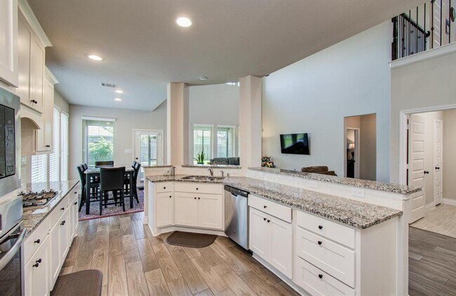 Building Photo - 10838 Bouldin Creek