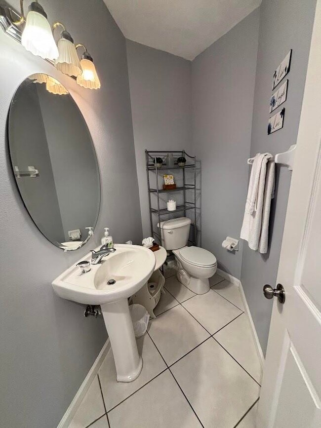 Building Photo - 8903 Sandshot Ct