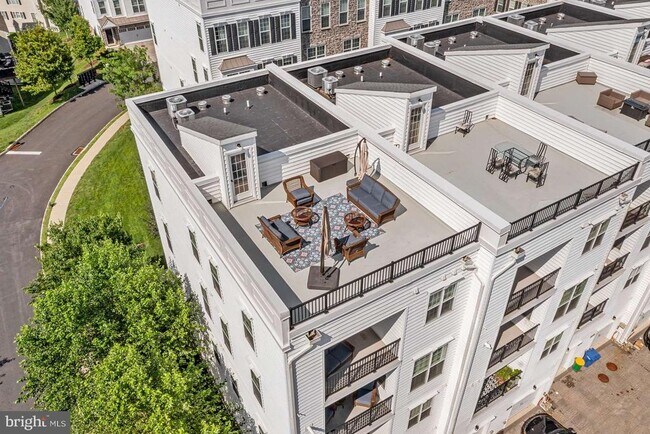 Building Photo - 101B Jay Alley