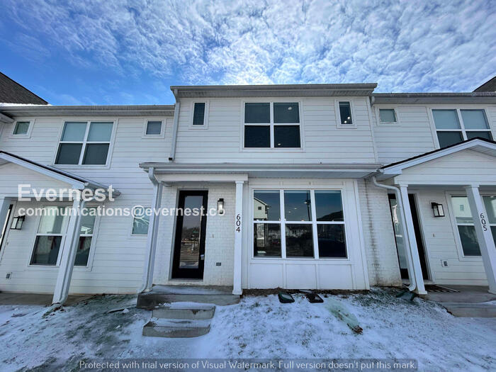 Building Photo - 604 Mason Ward Pl