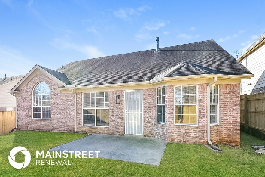 Building Photo - 7082 Parkbrook Ln