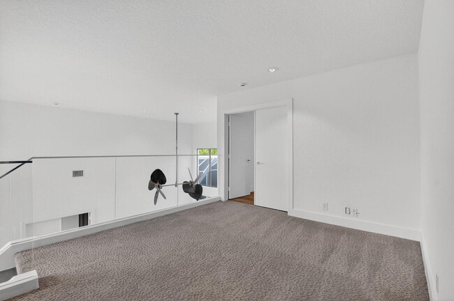 Building Photo - 11119 Blue Coral Dr