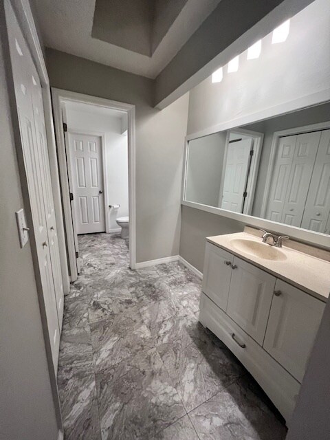 Building Photo - Beautiful Like New Home For Rent in Brandon!