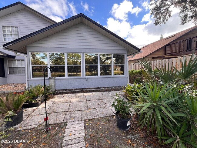 Building Photo - 4518 Alder Dr