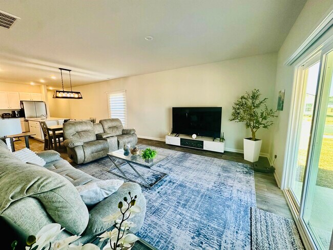 Building Photo - 772 El Pepino Lp