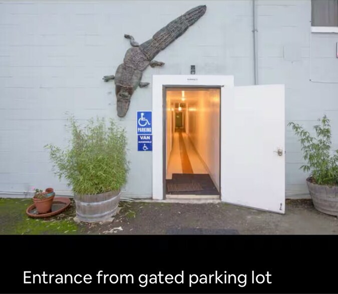 Building Photo - 688 Nebraska St