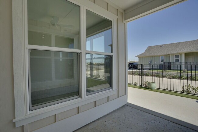 Building Photo - 106 Cardinal Wds