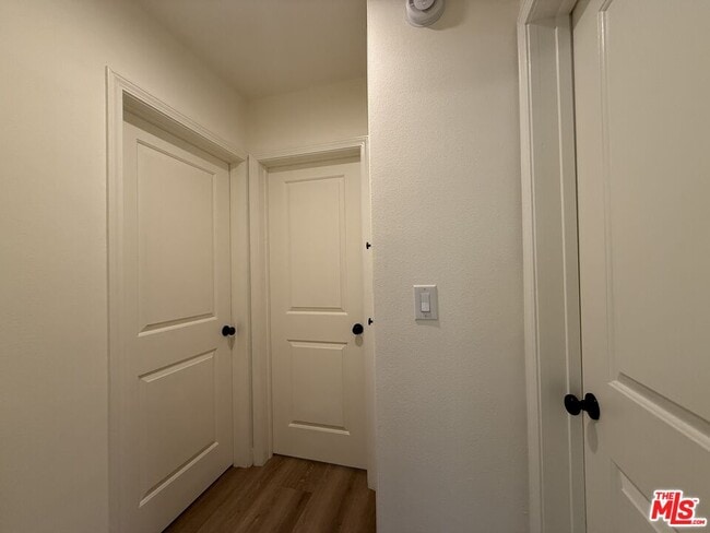 Building Photo - 314 S Clark Dr