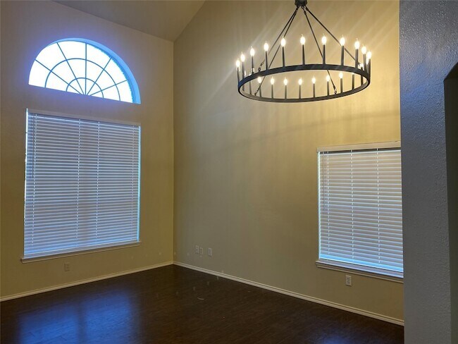 Building Photo - 16631 Spring Glade Dr