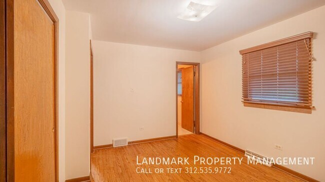 Building Photo - 700 Ridge Rd