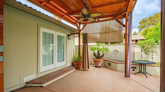 Building Photo - 22 Greengate Ct