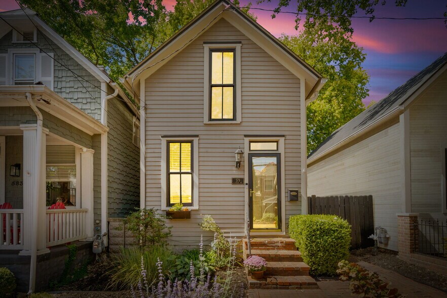 Building Photo - 579 S Grant Ave