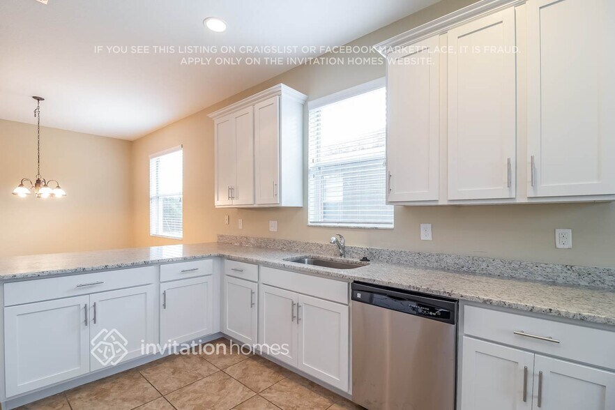 Building Photo - 2729 Carrickton Cir