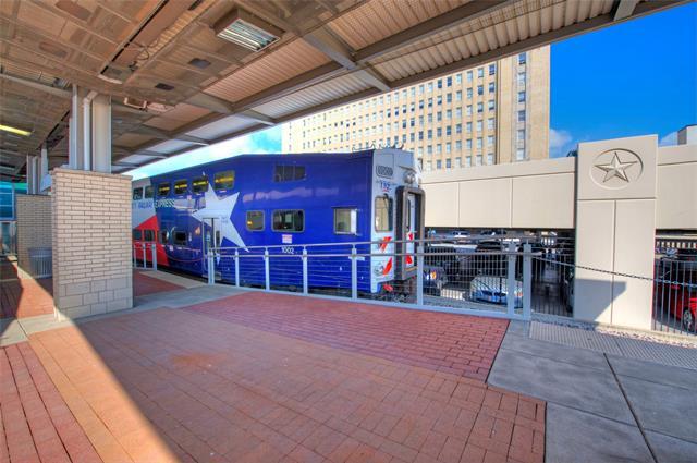 Building Photo - 221 W Lancaster Ave