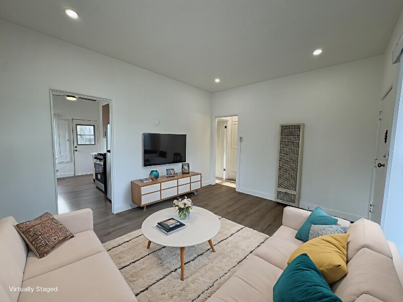 Building Photo - 2317 Ocean Park Blvd