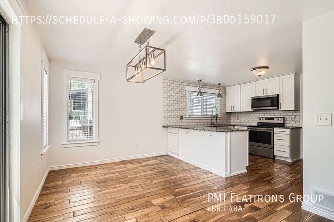Building Photo - 5428 W 115th Dr