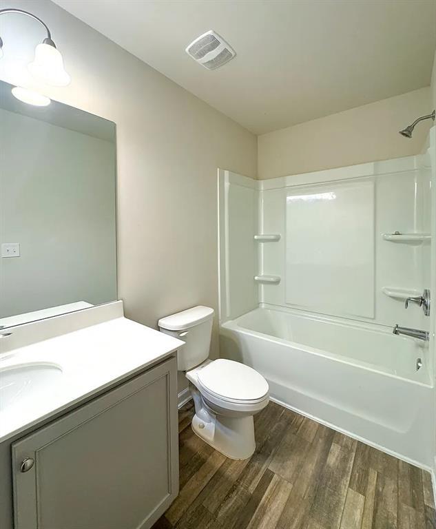 Building Photo - 4546 Bishops Ln