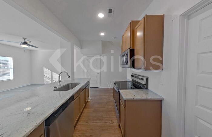 Building Photo - 6115 Taramore Ln NW