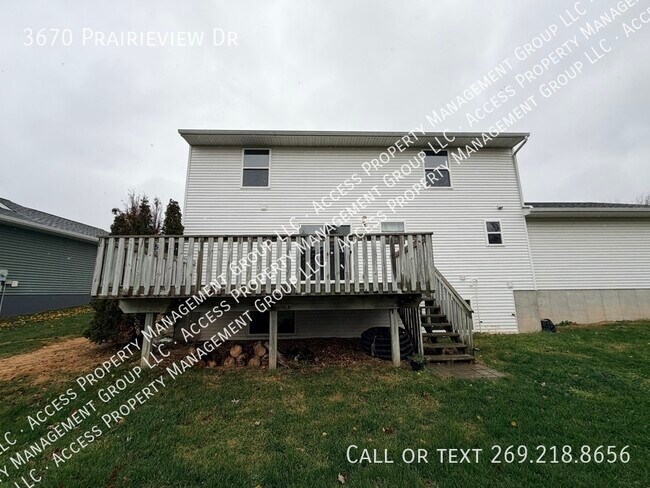 Building Photo - 3670 Prairieview Dr