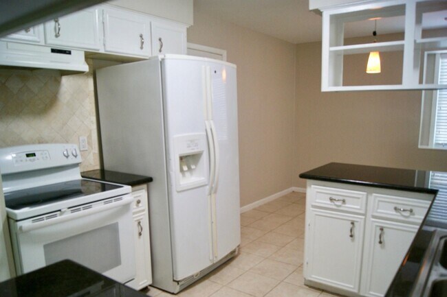 Building Photo - 5522 Dryad Dr