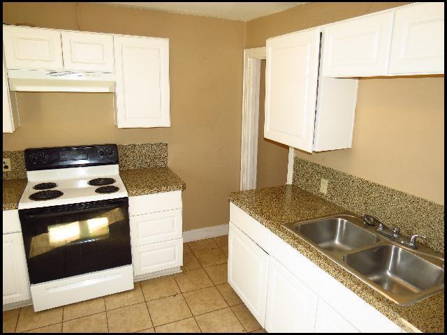 Building Photo - 1904 Boyce St